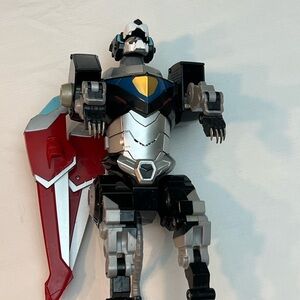 Voltron 2017 Robot Action Figure with Red and Silver Shield